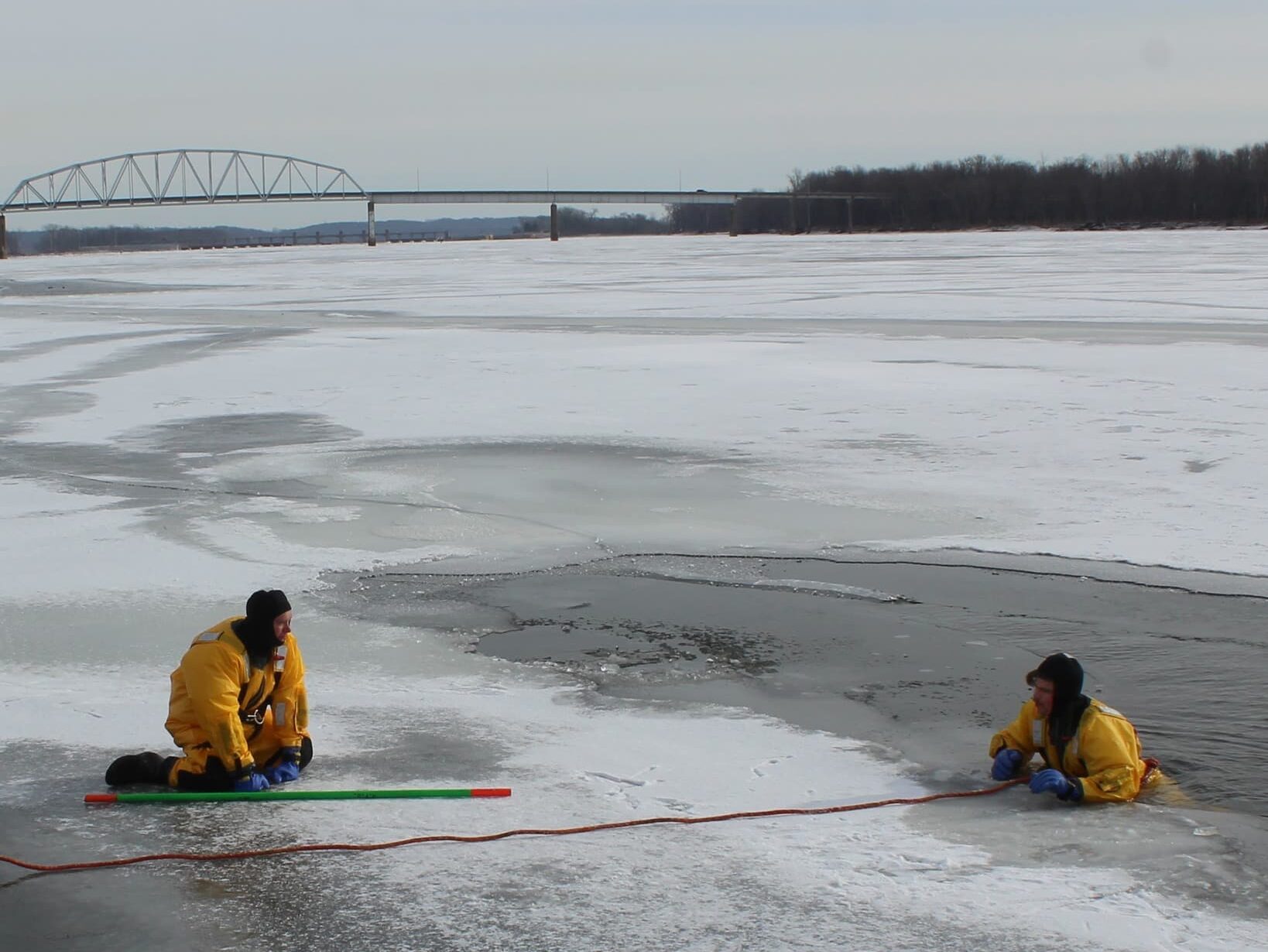 MFD practices ice water rescues at riverfront