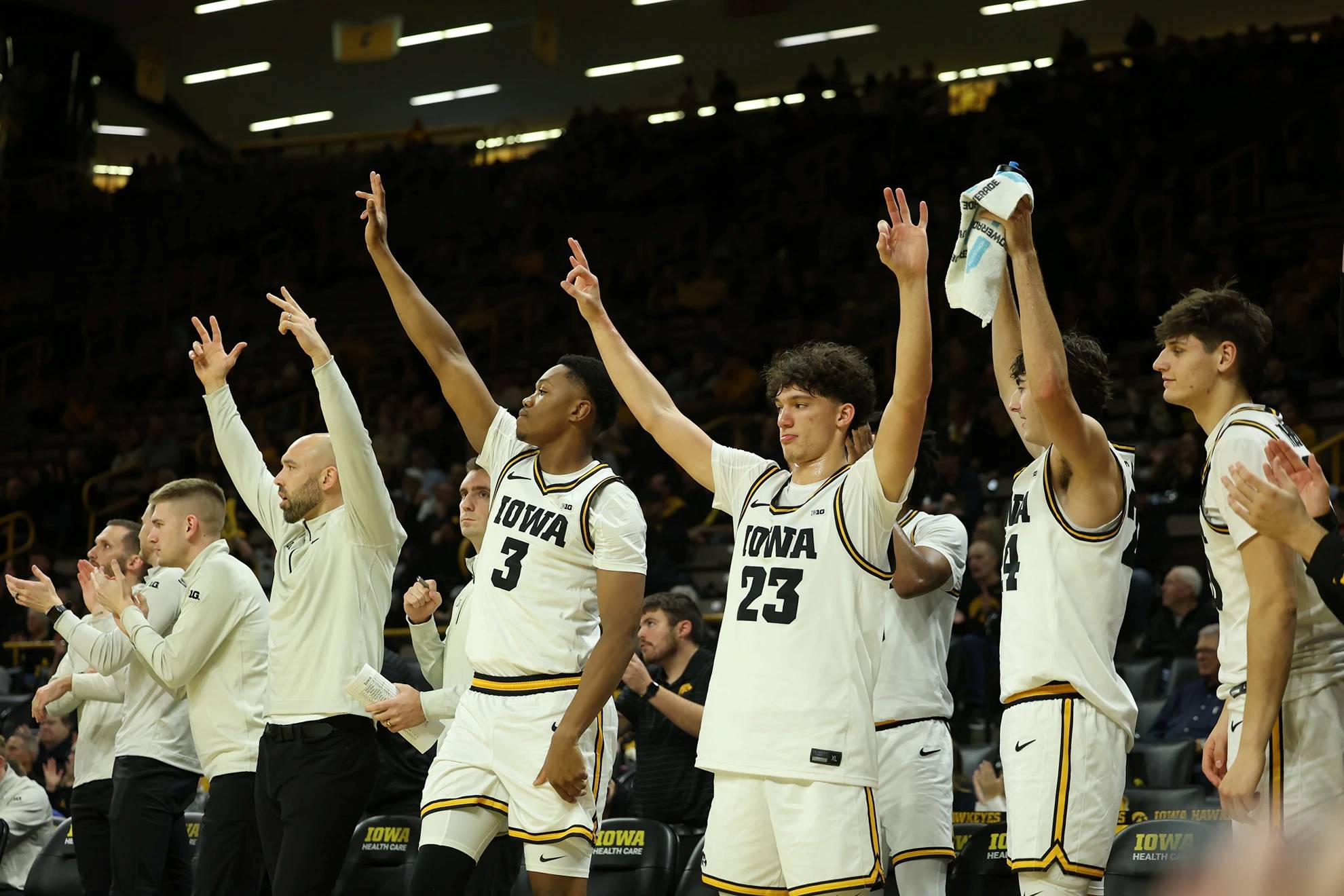 Iowa Men Dominate Chicago State To Stay Undefeated